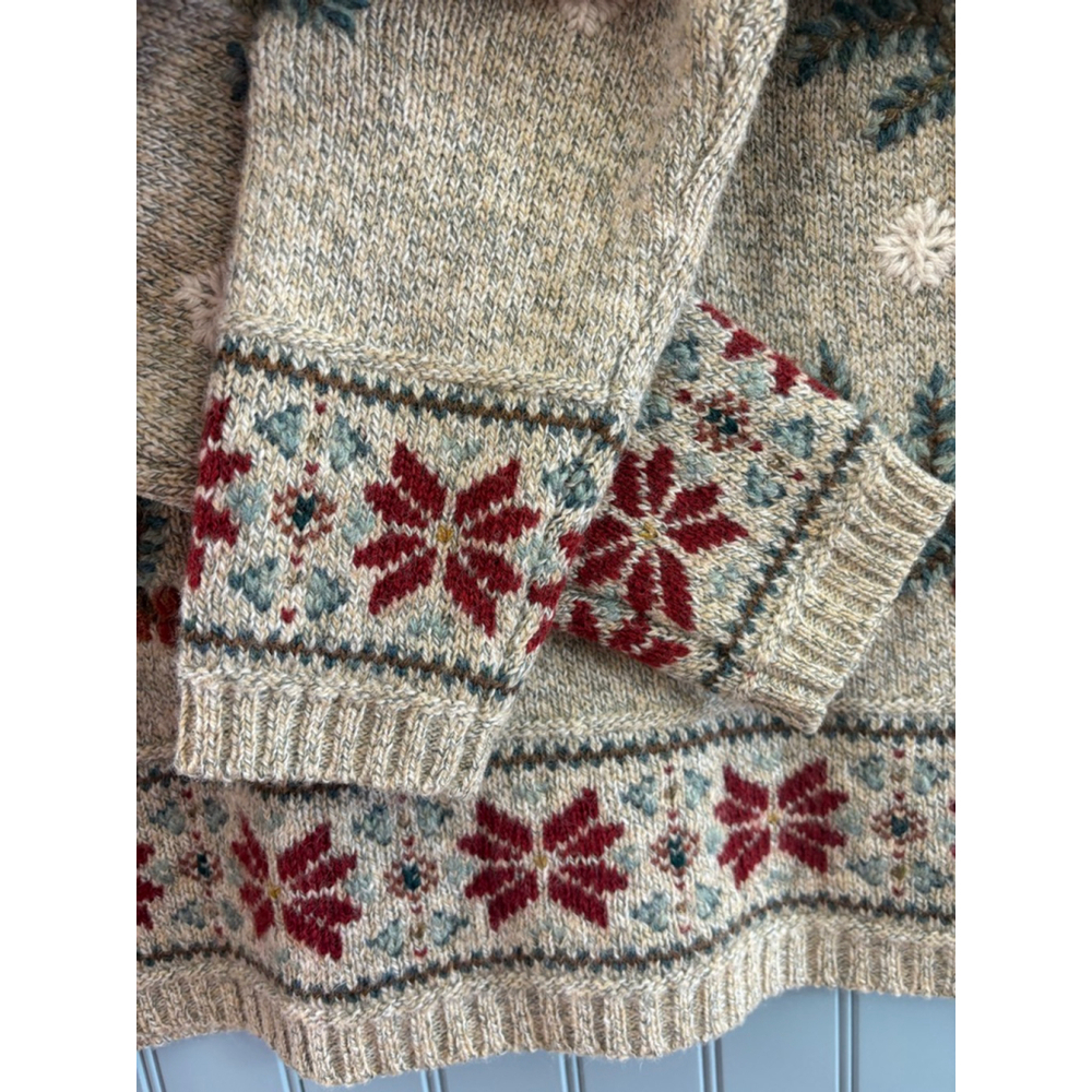 Women's Talbots Beige Wool Crew Neck Sweater M with Red & Green Accents - Picture 5 of 8